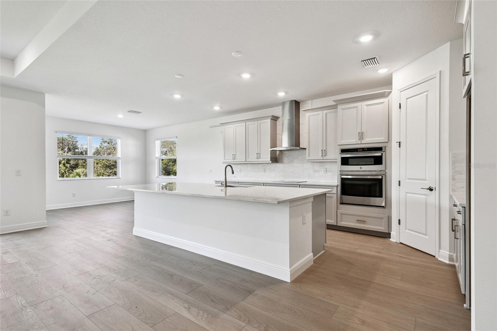 CREEKS EDGE AT TWIN RIVERS - Residential