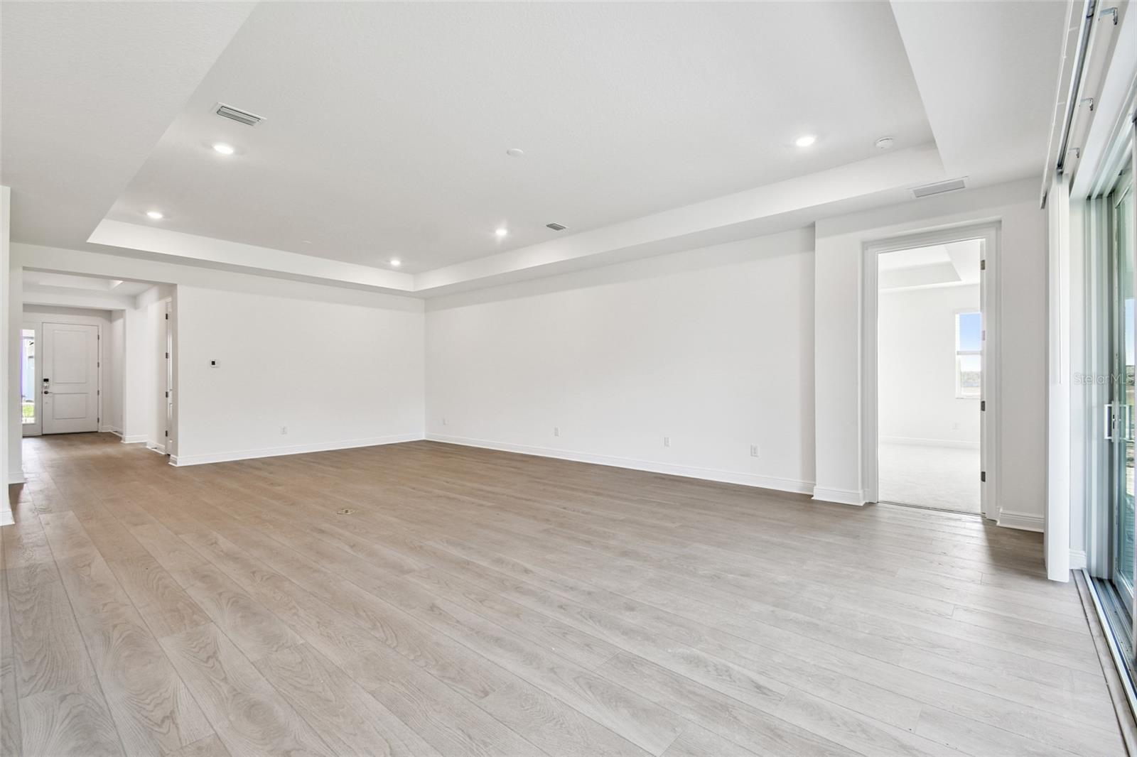 CREEKS EDGE AT TWIN RIVERS - Residential