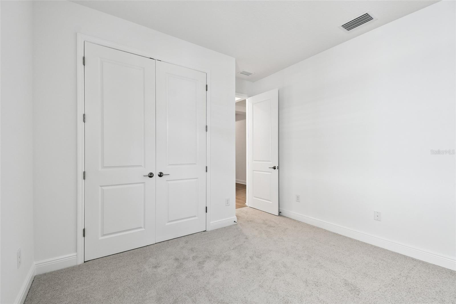 CREEKS EDGE AT TWIN RIVERS - Residential