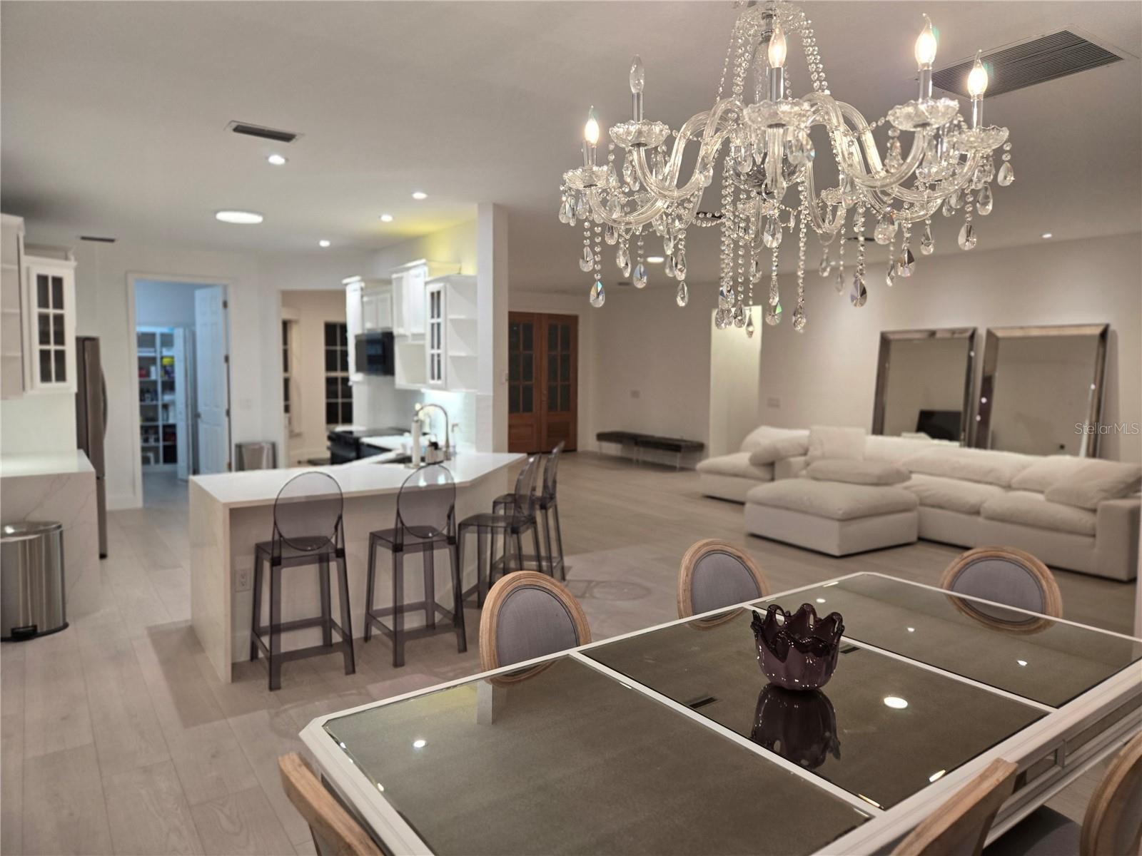 ACREAGE & UNREC - Residential