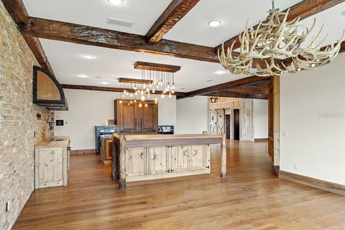 NOT IN A SUBDIVISION - Residential