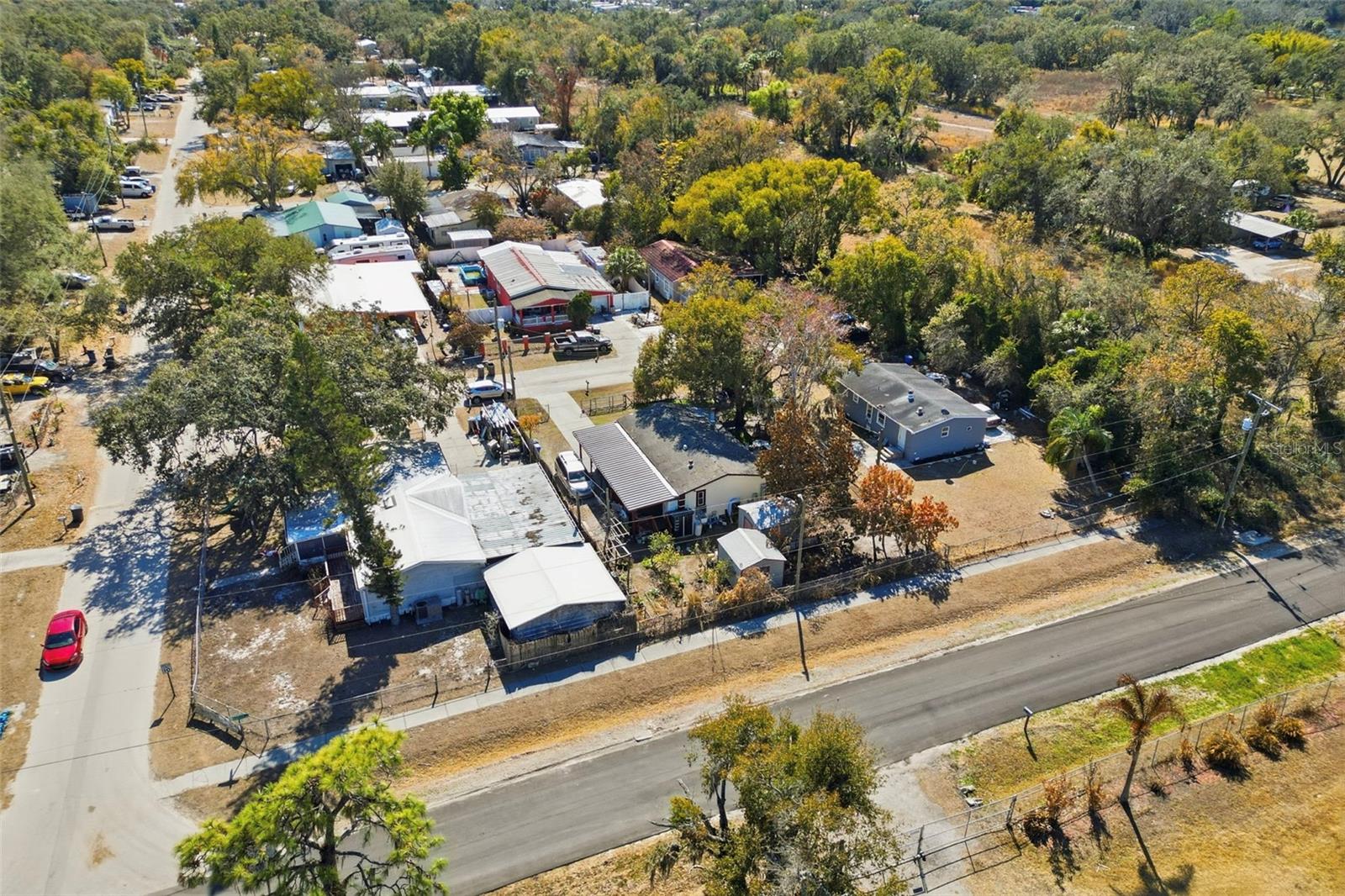 COUNTRY HAVEN ON BULLFROG CRK - Residential