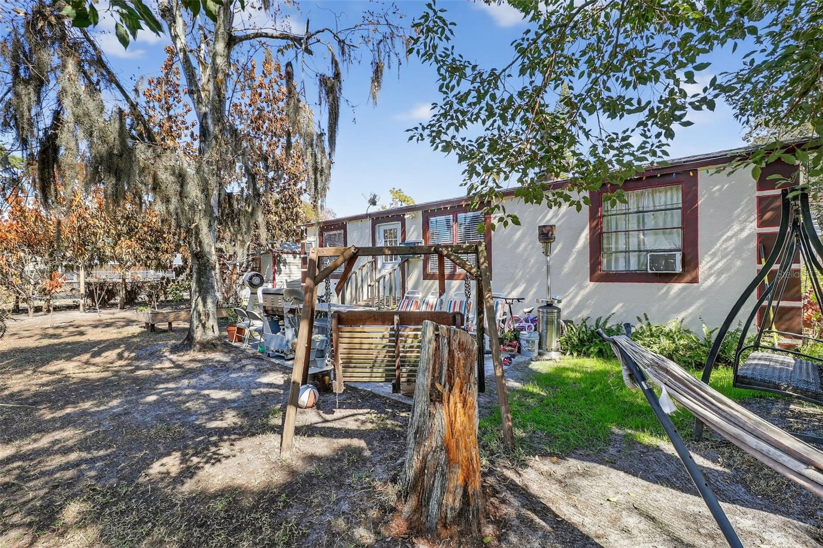 COUNTRY HAVEN ON BULLFROG CRK - Residential