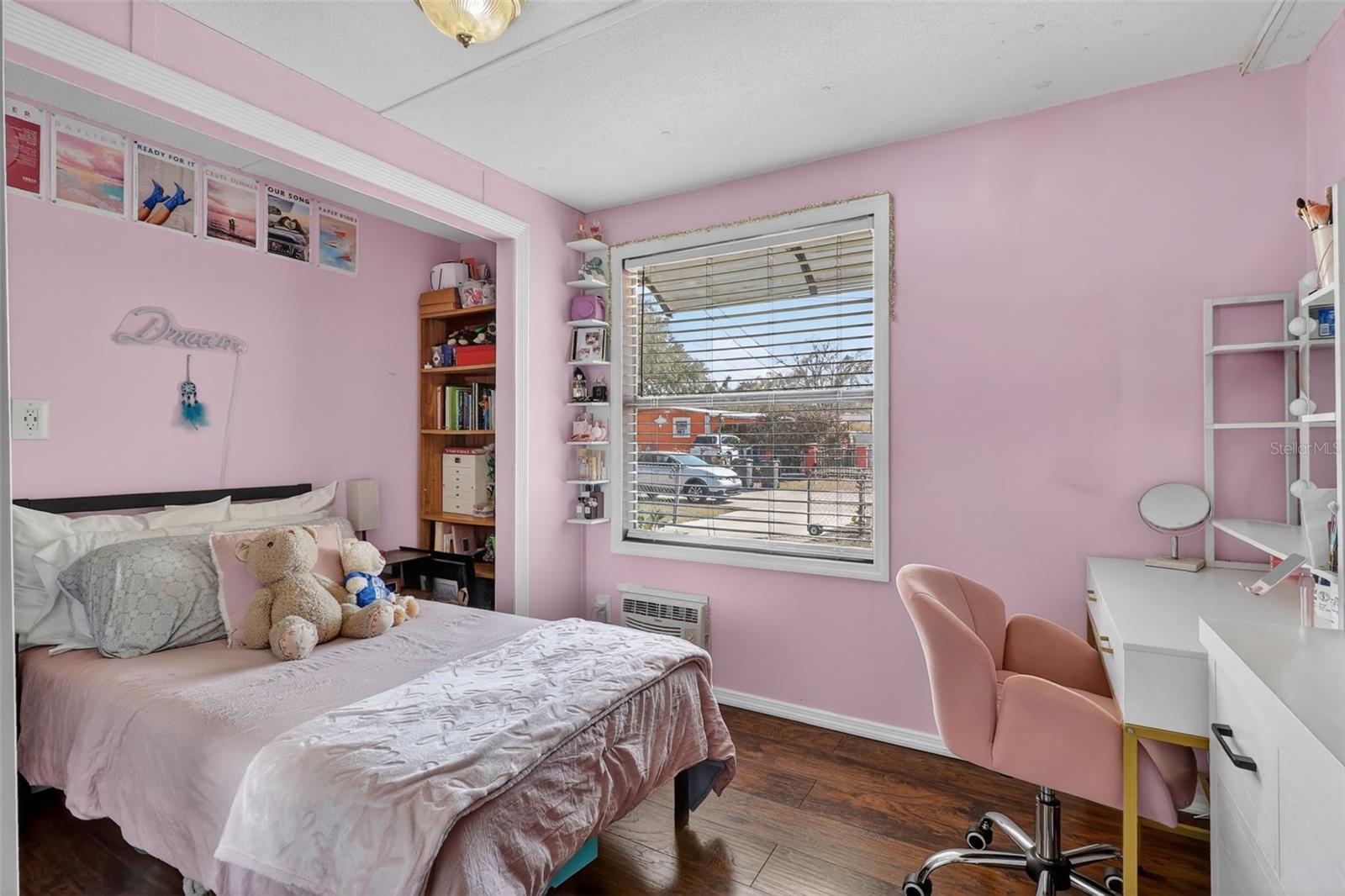 COUNTRY HAVEN ON BULLFROG CRK - Residential