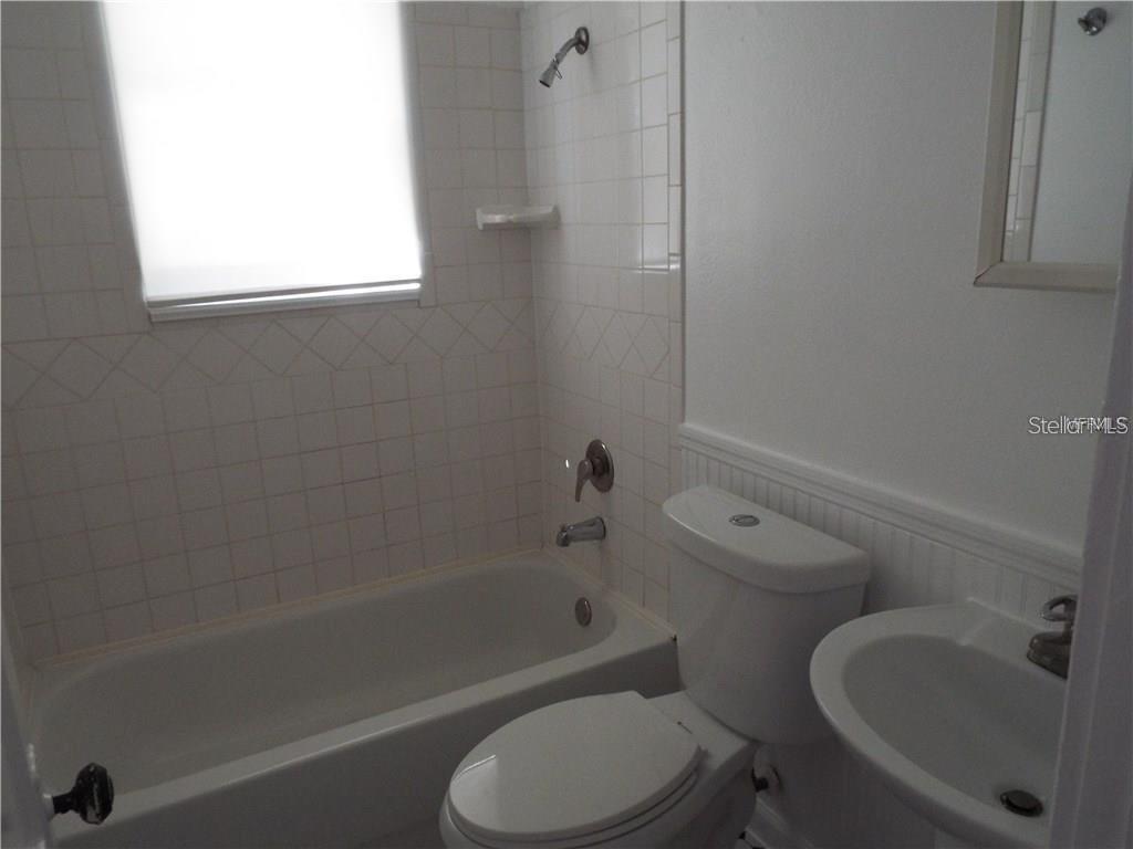 RHODES & HALE SUB - Residential Lease
