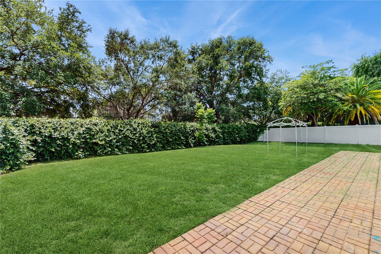 SILVER WOODS PH 04 - Residential