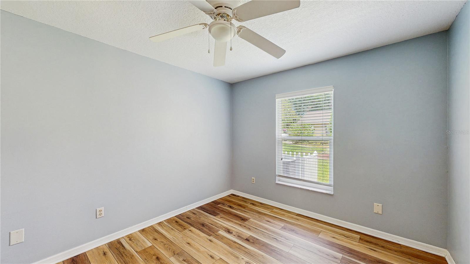 SILVER WOODS PH 04 - Residential