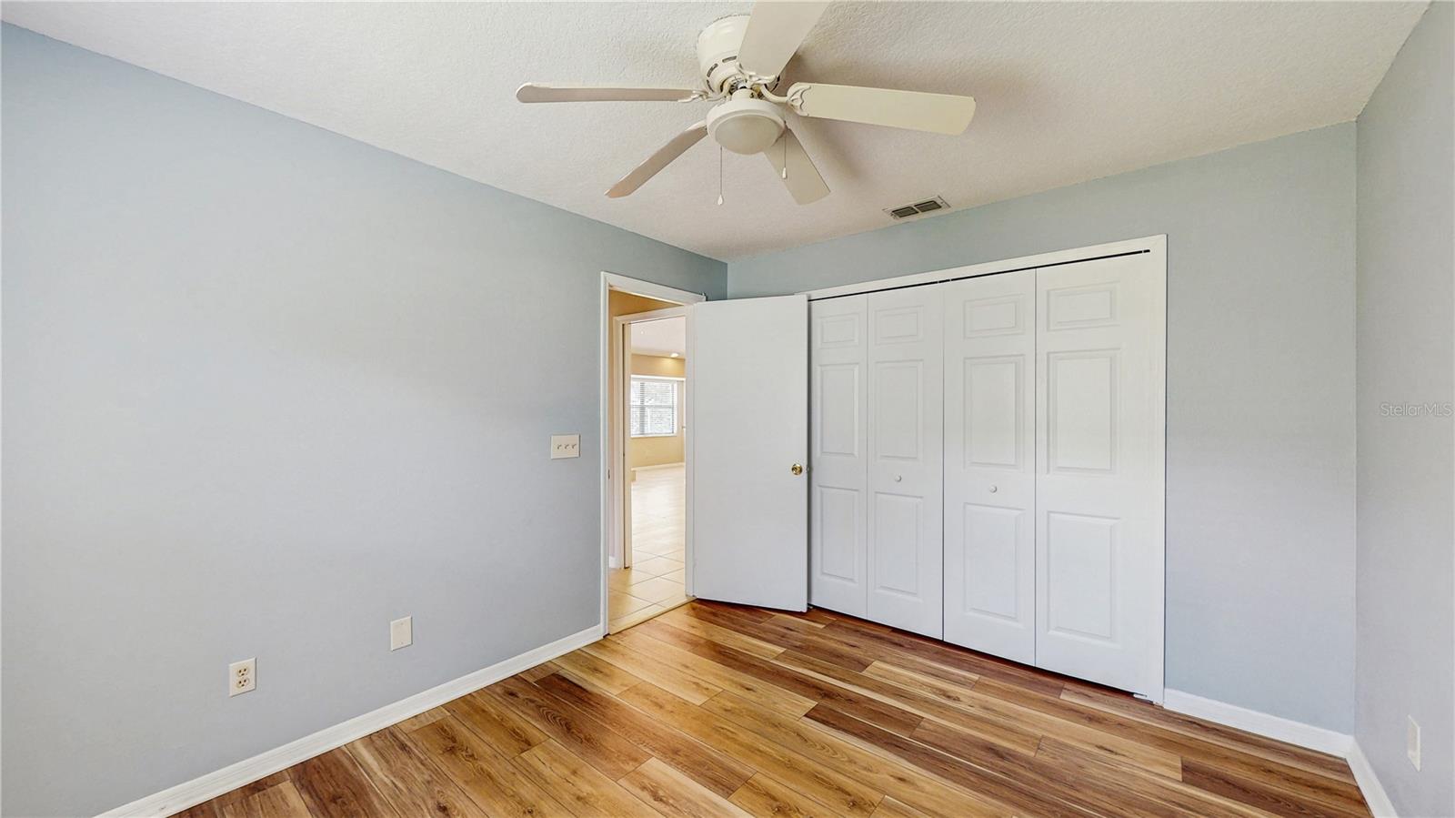 SILVER WOODS PH 04 - Residential