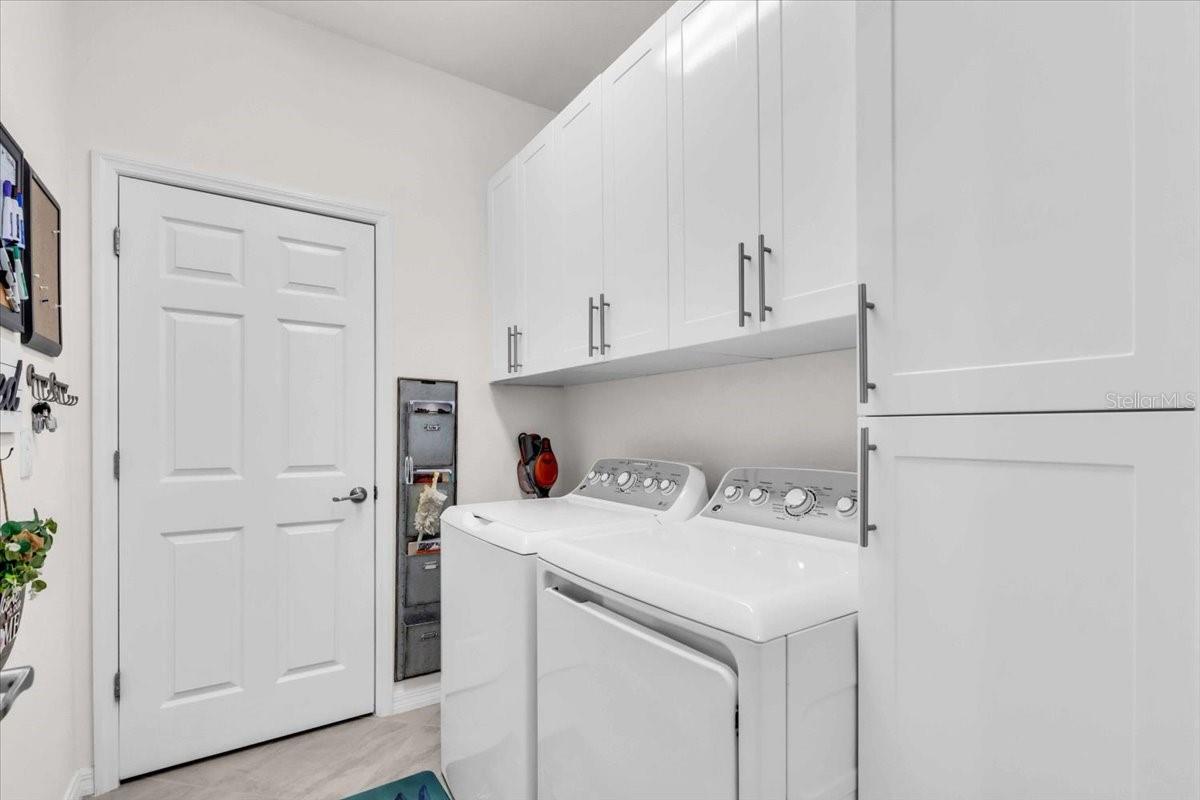 SARASOTA NATIONAL - Residential