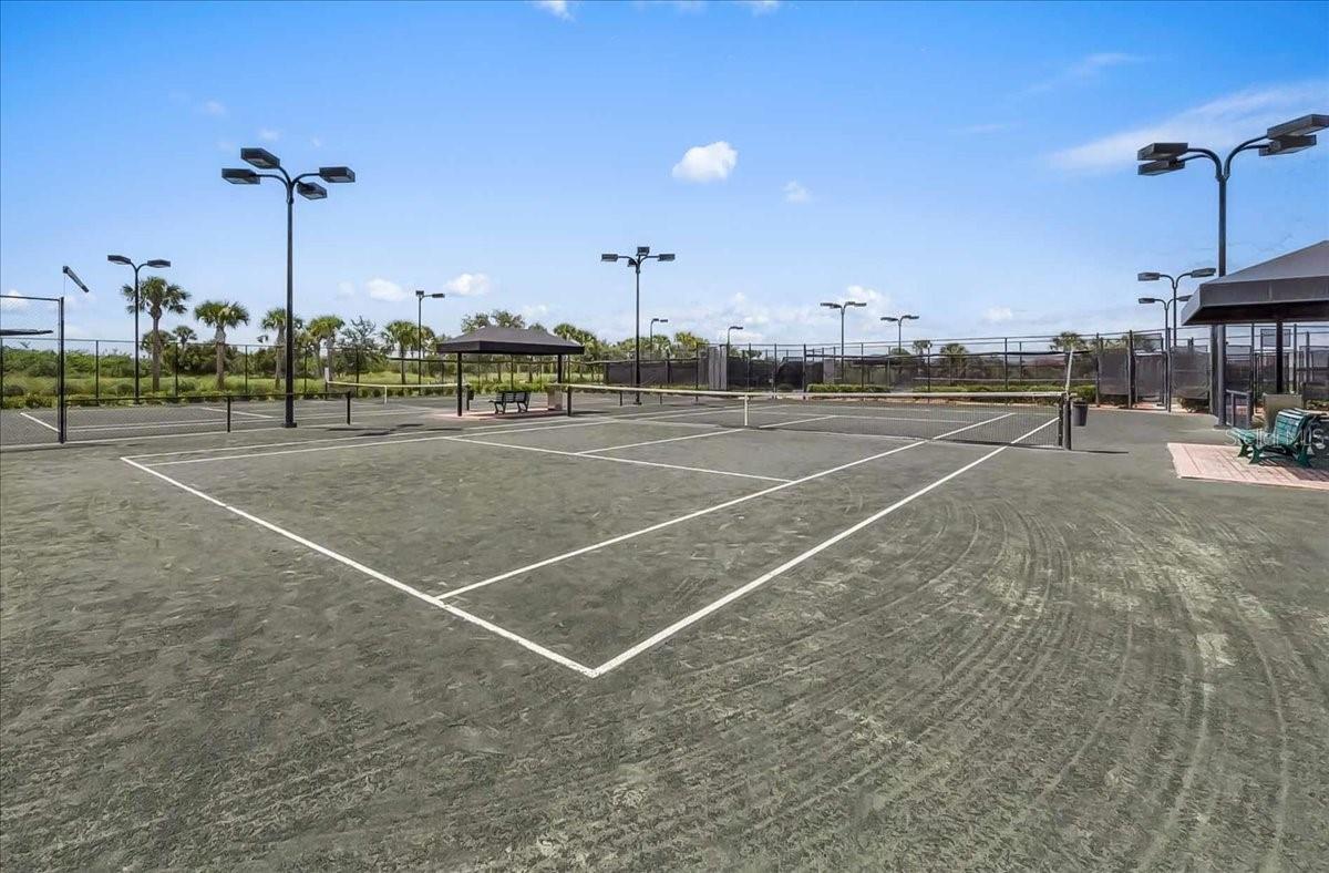 SARASOTA NATIONAL - Residential