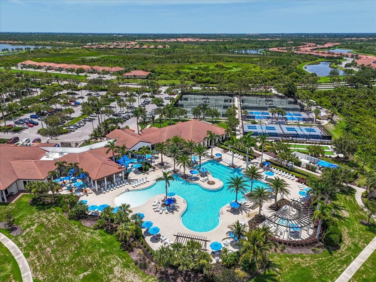 SARASOTA NATIONAL - Residential