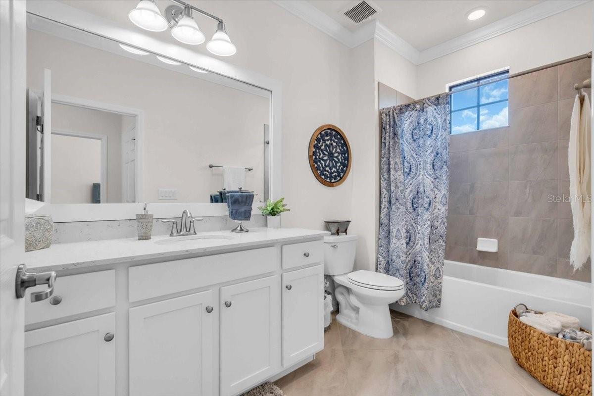 SARASOTA NATIONAL - Residential