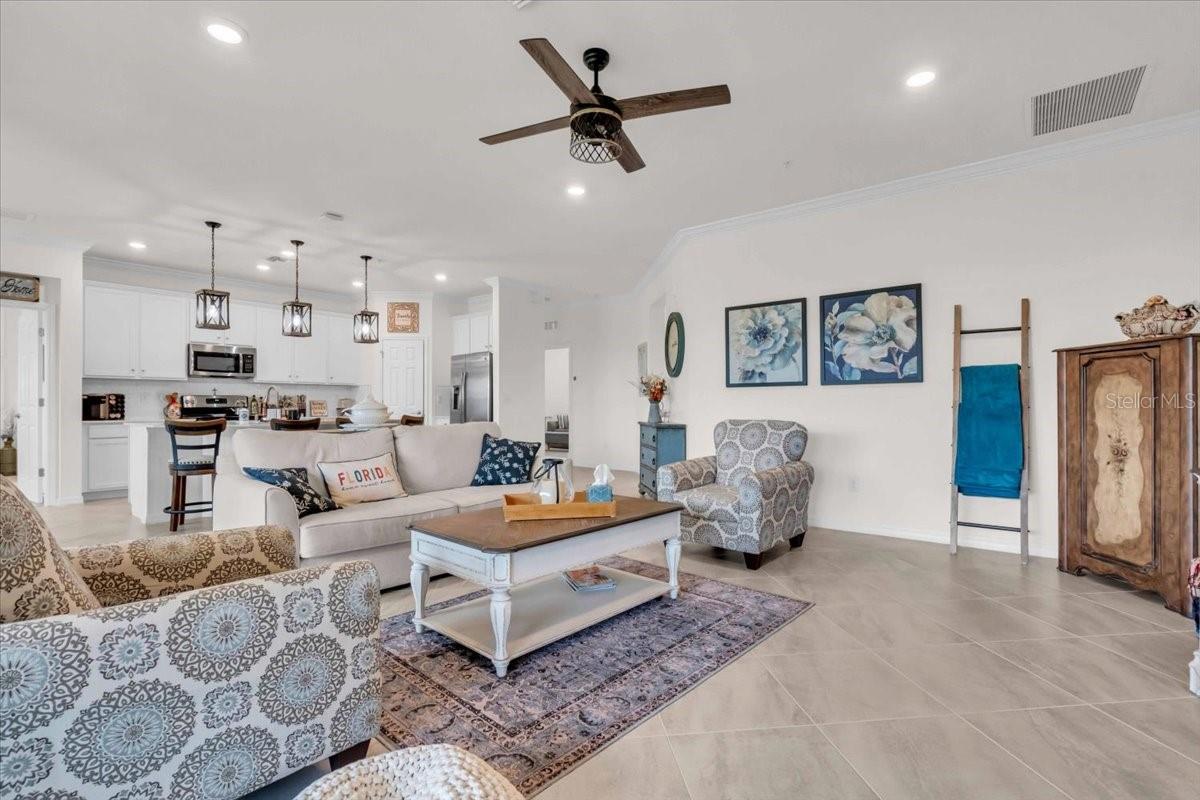 SARASOTA NATIONAL - Residential