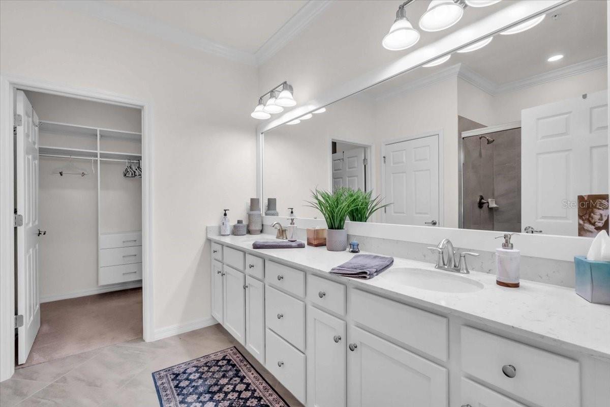 SARASOTA NATIONAL - Residential