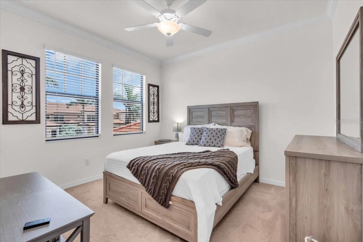 SARASOTA NATIONAL - Residential