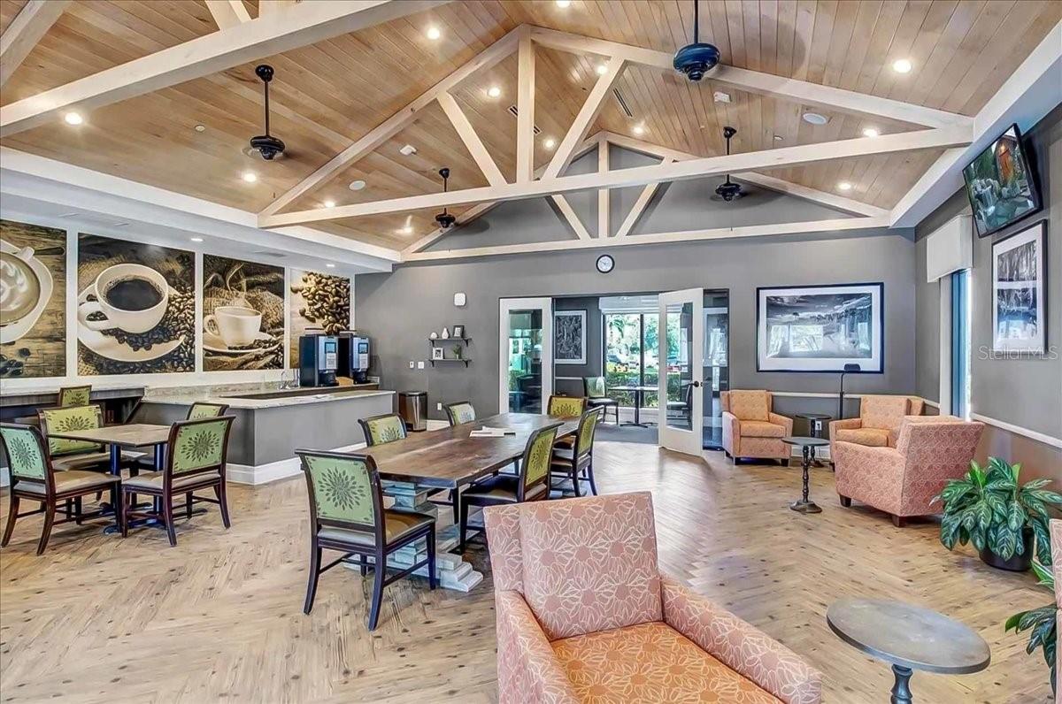 SARASOTA NATIONAL - Residential