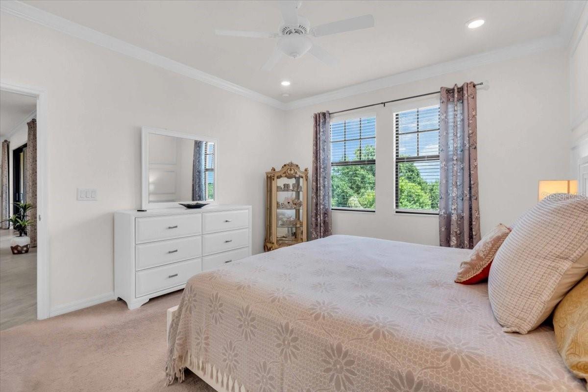 SARASOTA NATIONAL - Residential