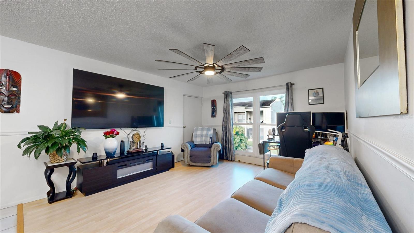 COACHMAN CREEK CONDO - Residential