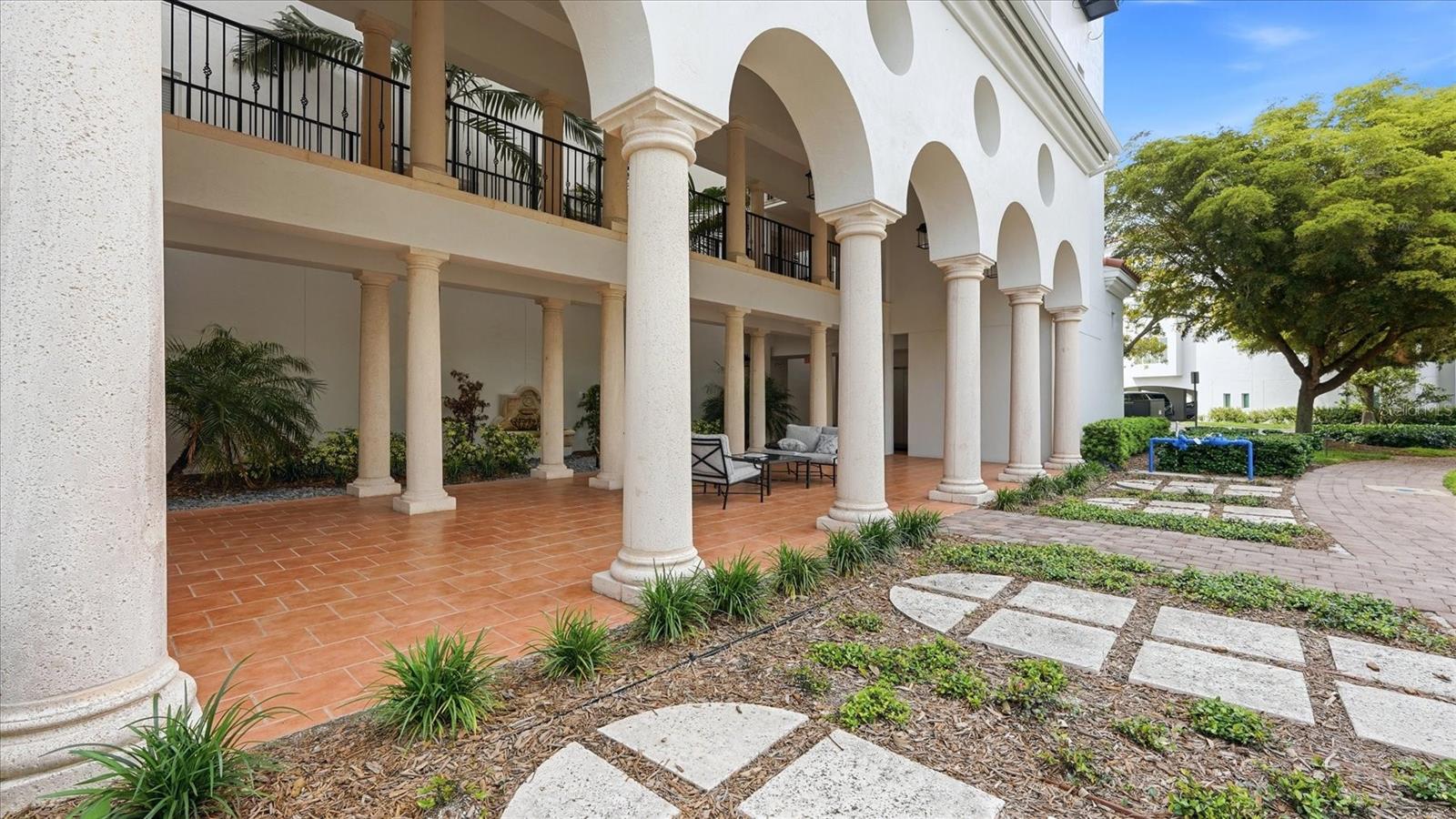 HACIENDA DEL MAR - Residential