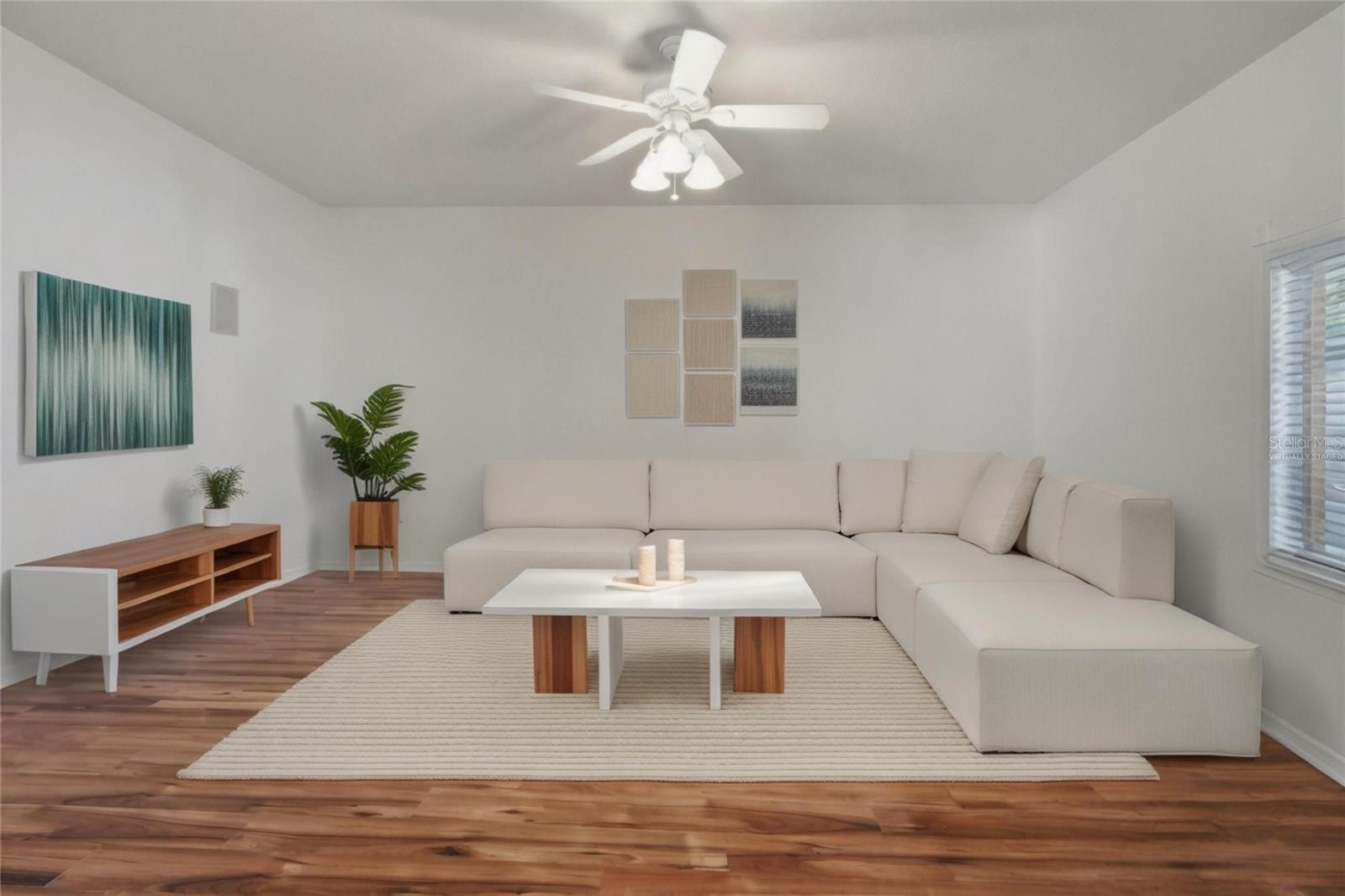 EASTLAKE OAKS PH 4 - Residential