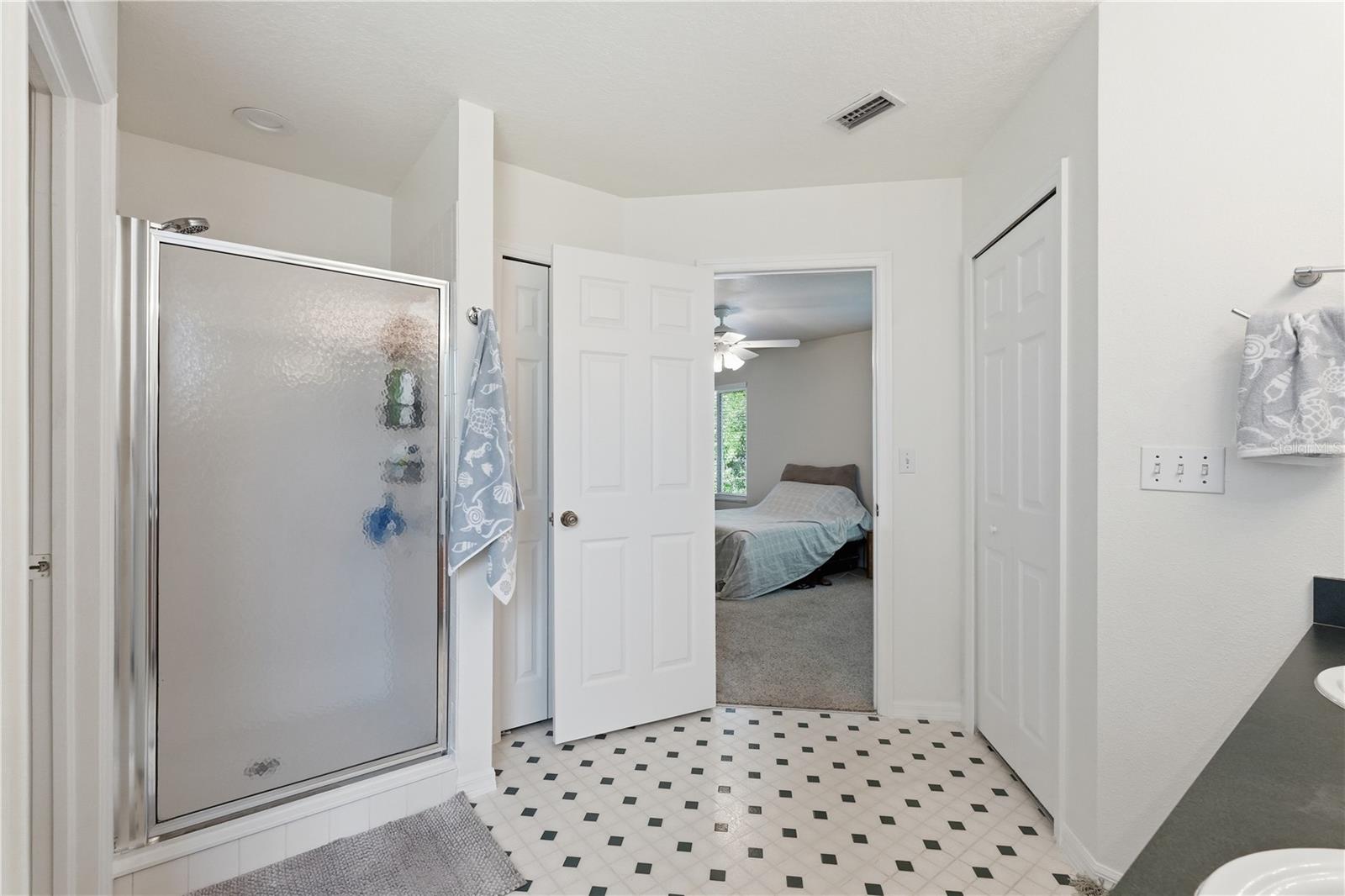 EASTLAKE OAKS PH 4 - Residential