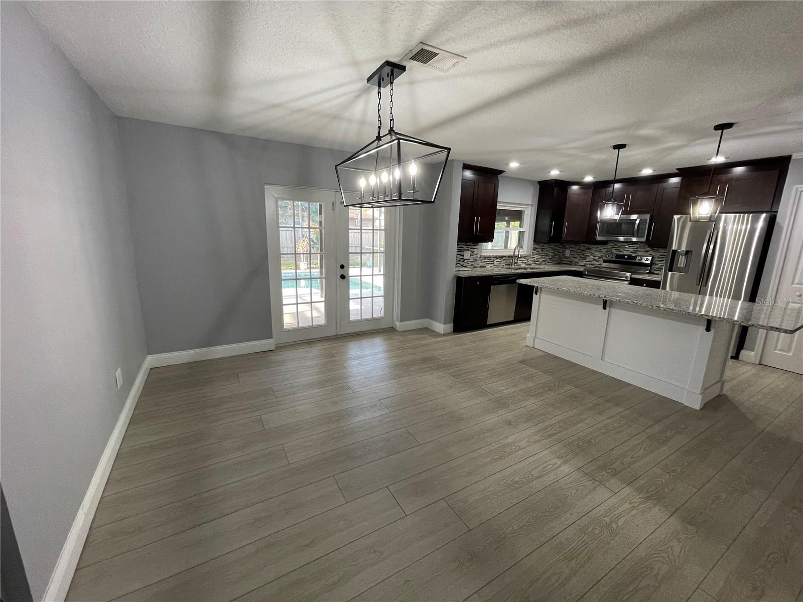 1613 E SANDPIPER TRAIL