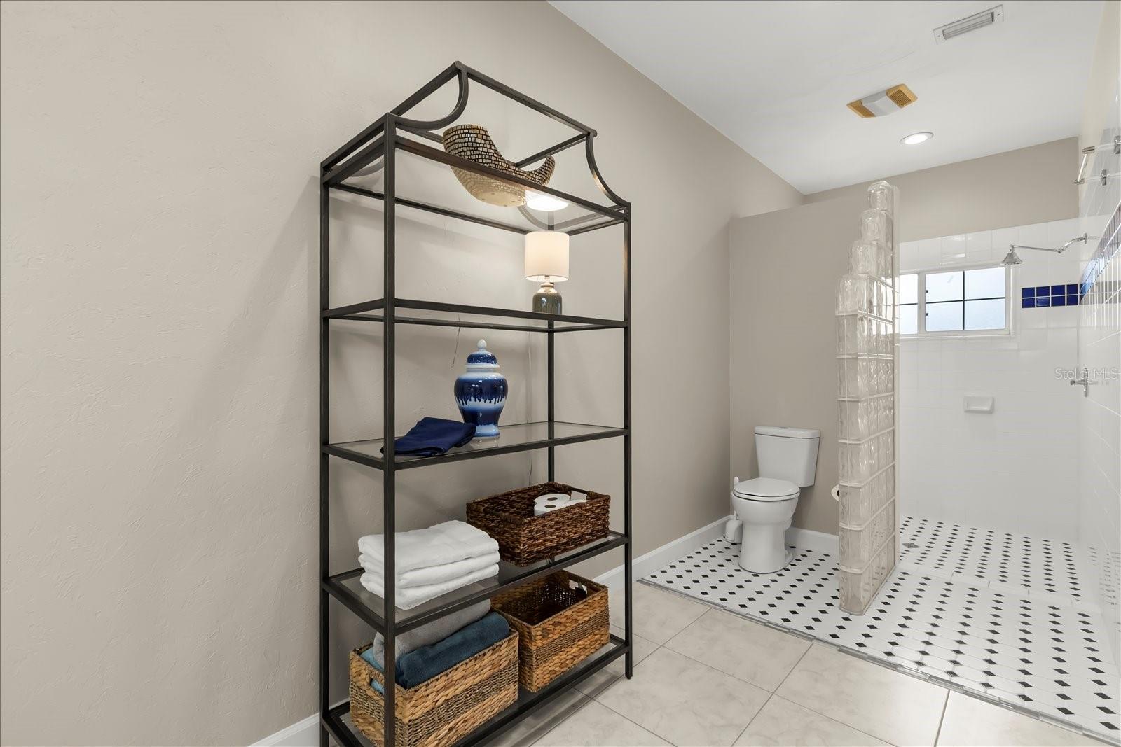 SWEETWATER COUNTRY CLUB - Residential