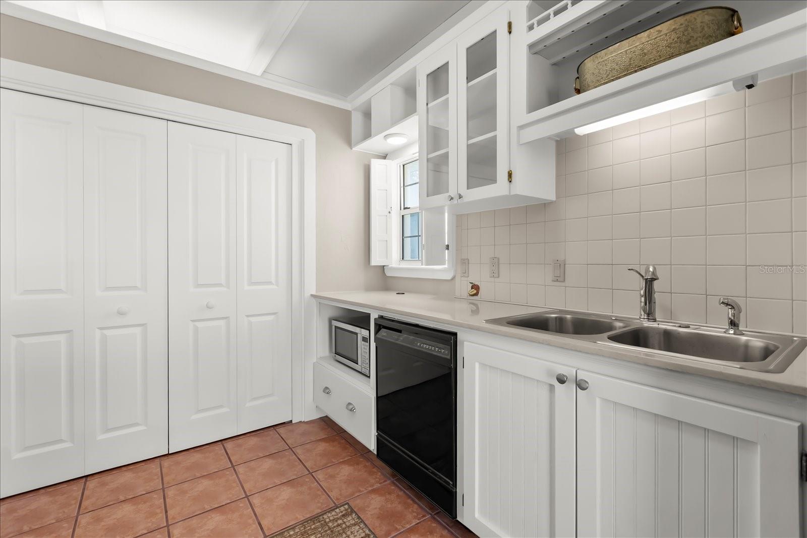 SWEETWATER COUNTRY CLUB - Residential