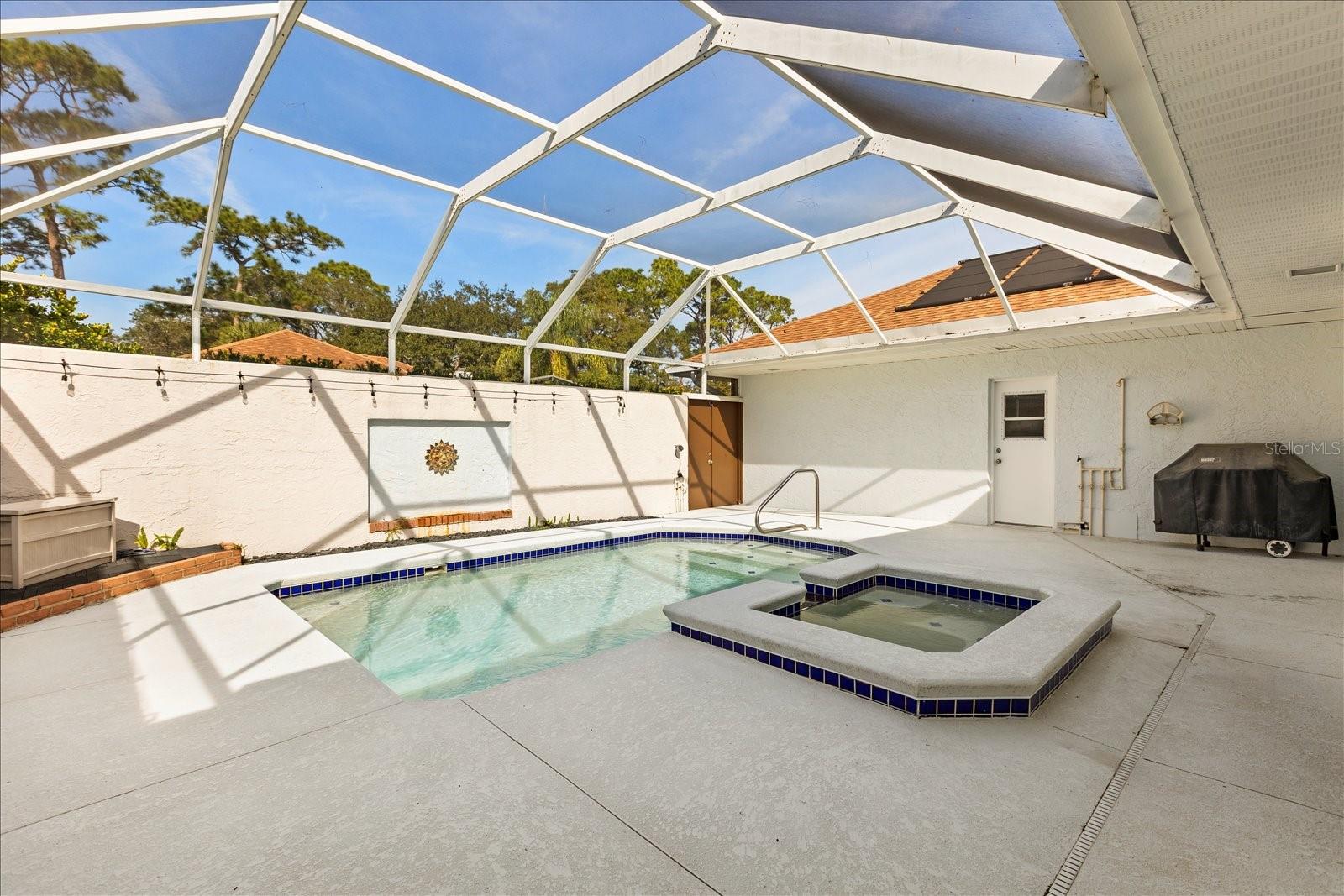 SWEETWATER COUNTRY CLUB - Residential