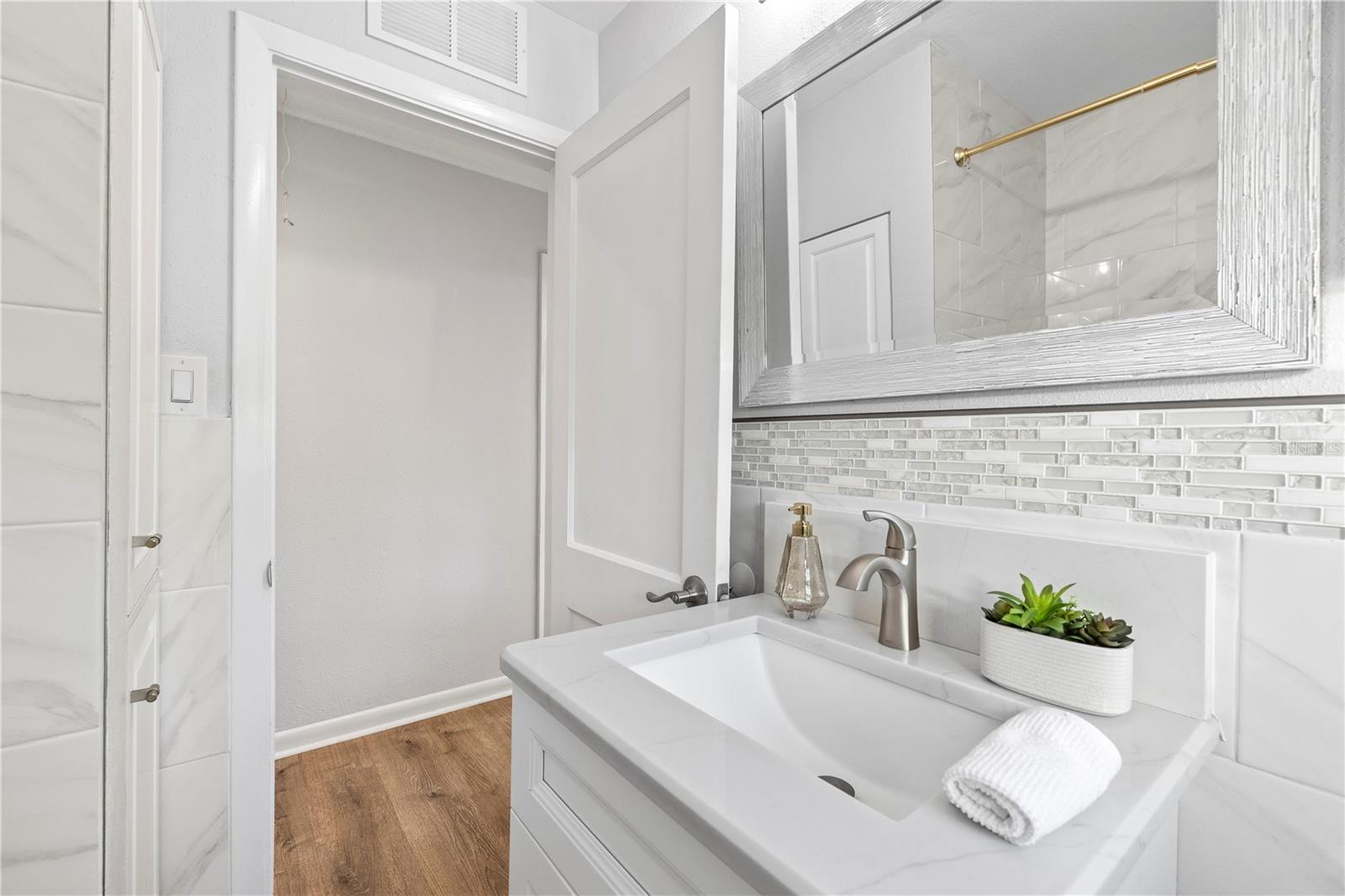 LOWRY LANE SUB - Residential