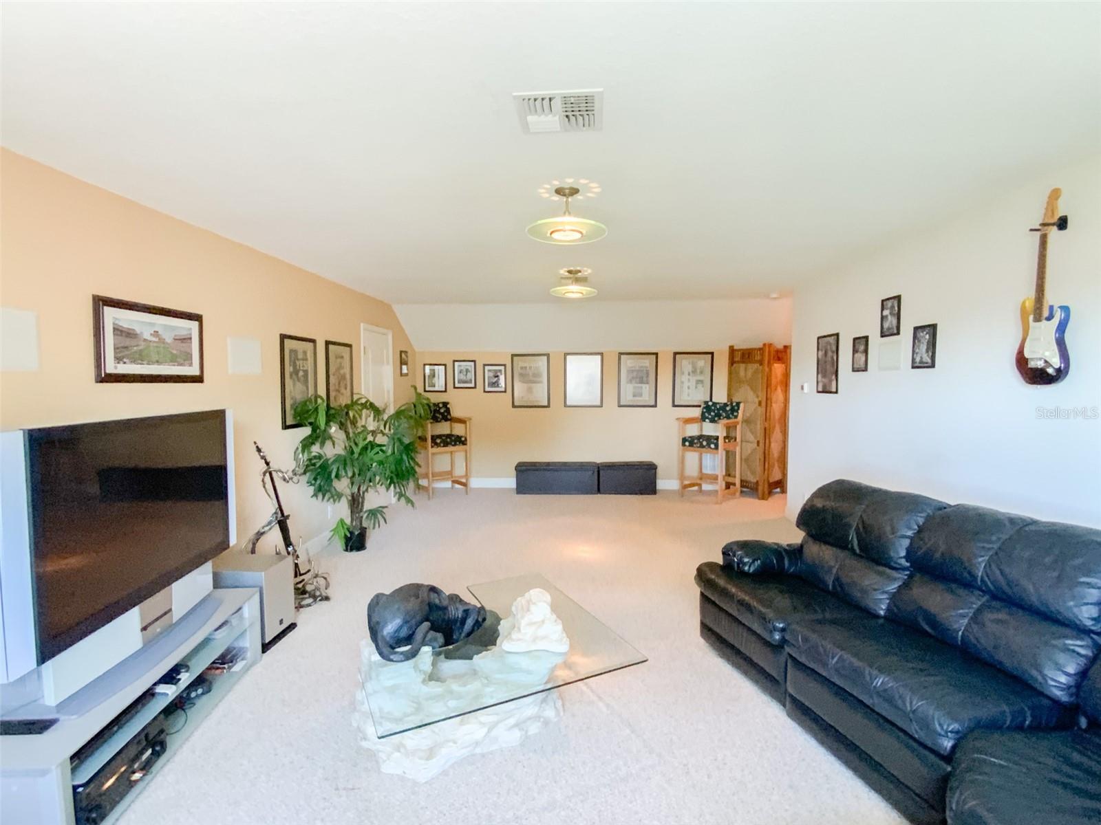 FOX WOOD PH 04 - Residential
