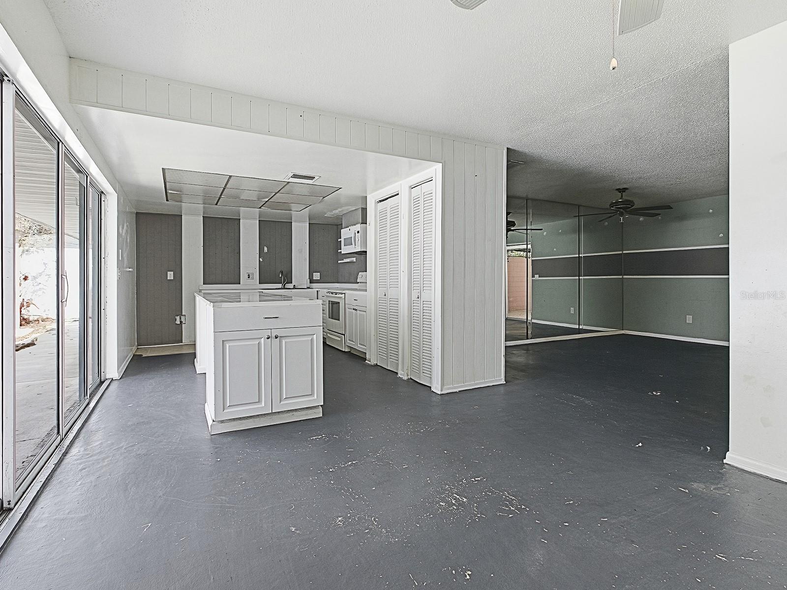 DEVONSHIRE - Residential