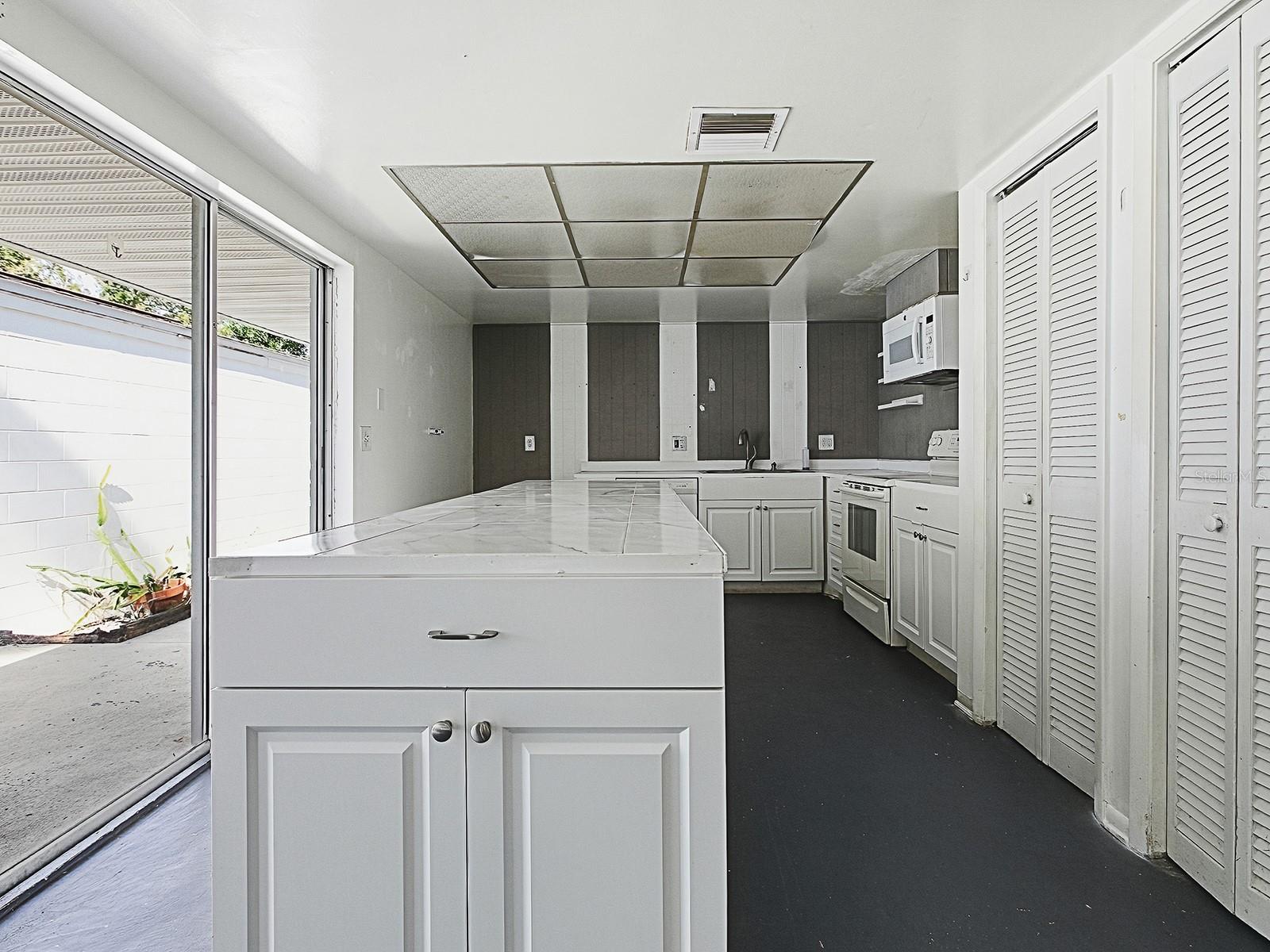 DEVONSHIRE - Residential