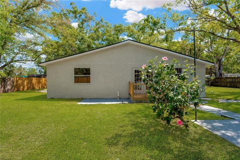 A home in TAMPA