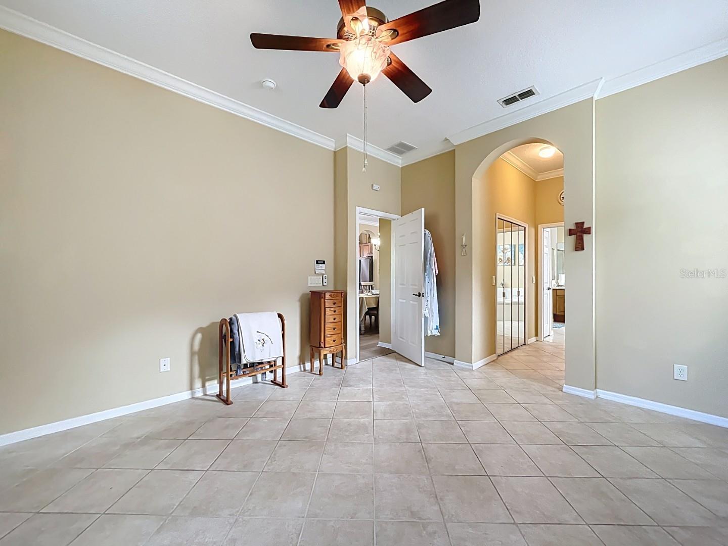 SUMMIT GREENS - Residential