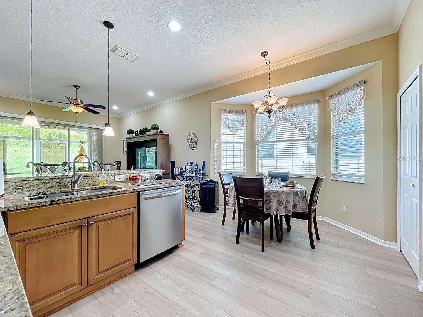 SUMMIT GREENS - Residential