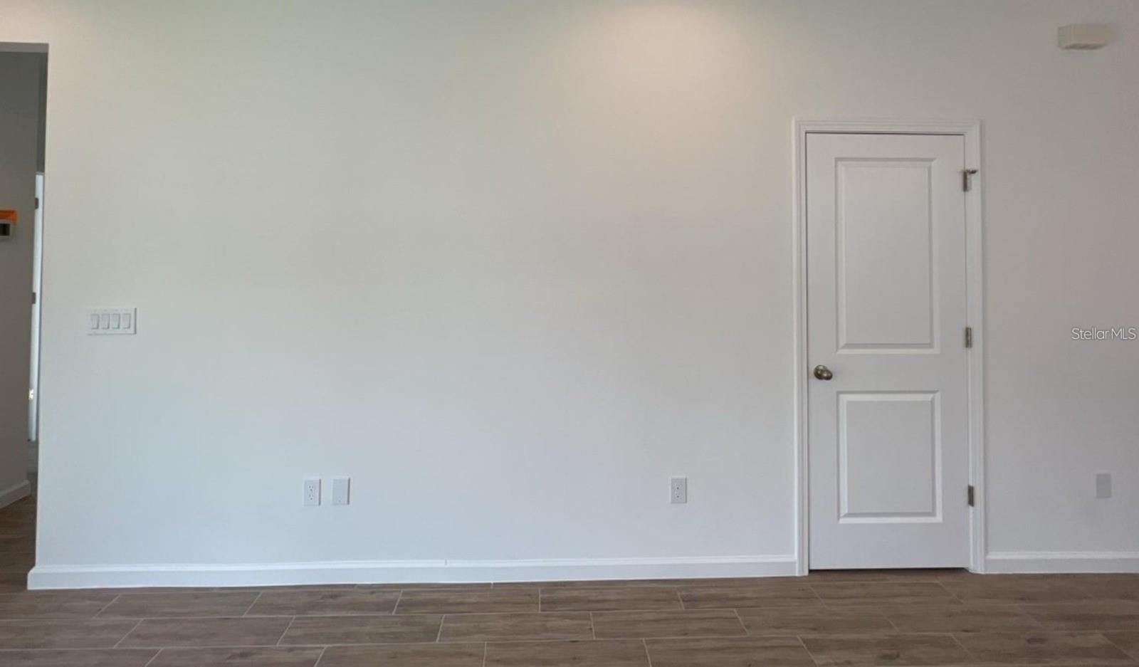 HARTWOOD LNDG - Residential Lease