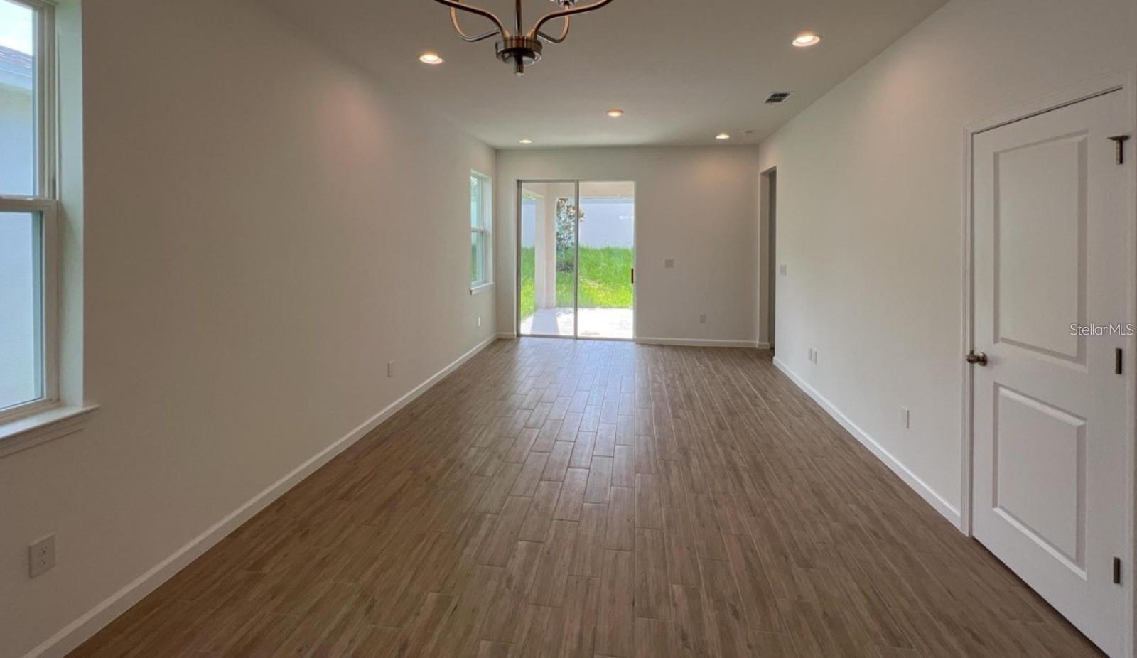 HARTWOOD LNDG - Residential Lease