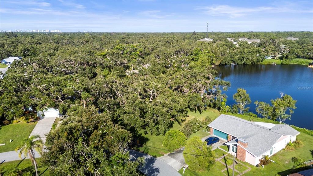 Photo of 5405 San Juan Drive, Sarasota, FL 34235 (MLS # A4631529)