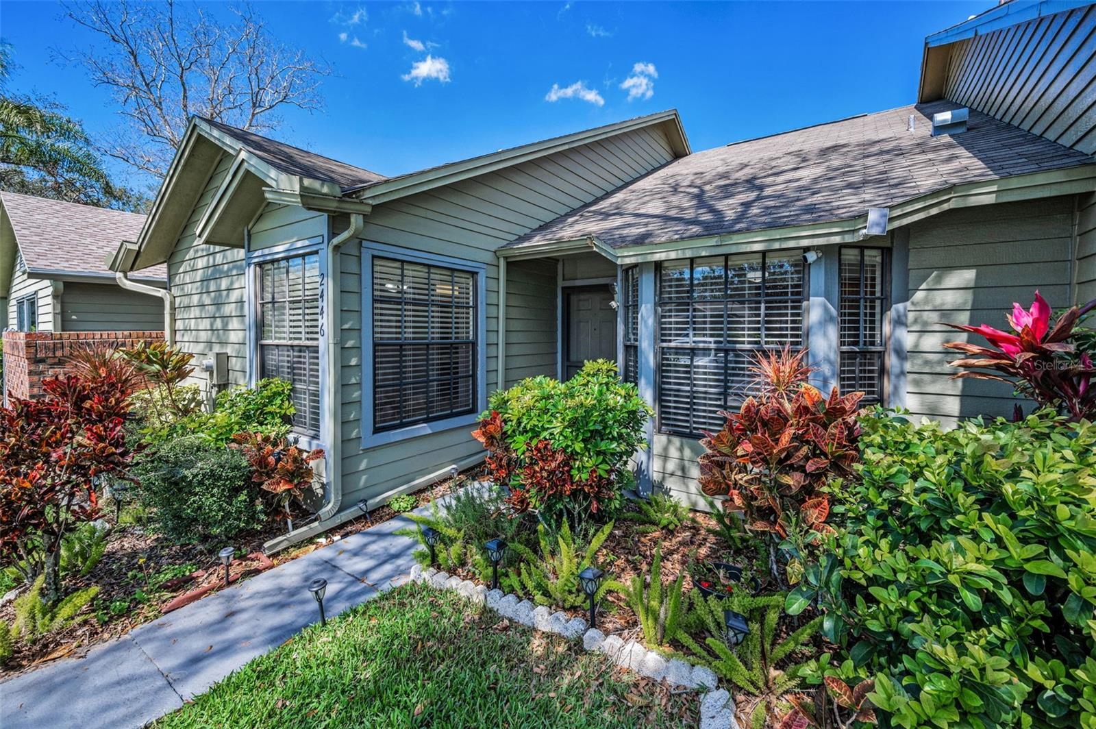 2446 BENTLEY DRIVE