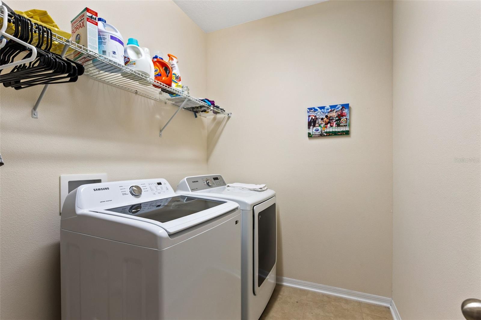 OASIS COVE 2 AT LAKESIDE VILLAGE CONDO PH 1 - Residential