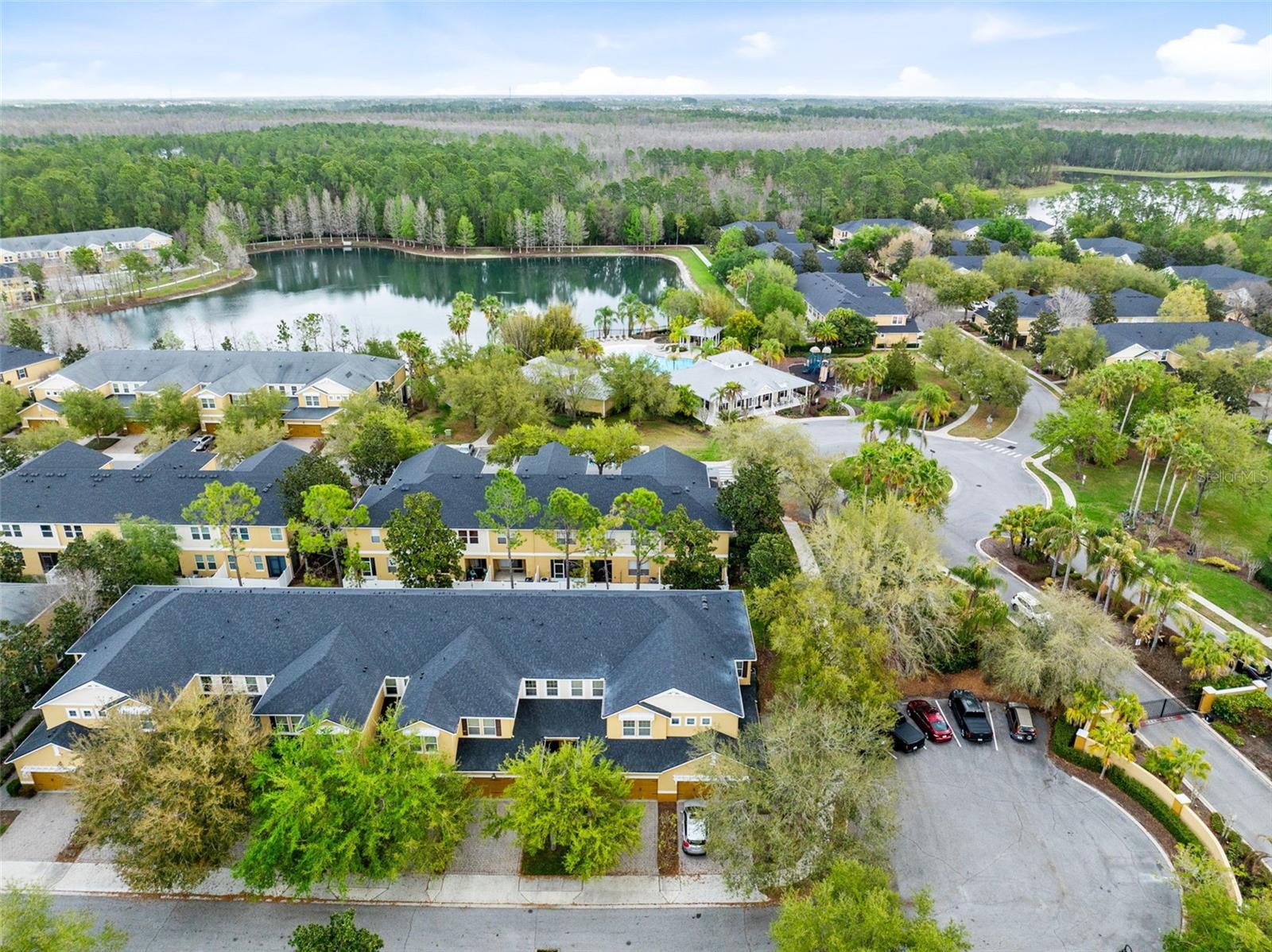 OASIS COVE 2 AT LAKESIDE VILLAGE CONDO PH 1 - Residential