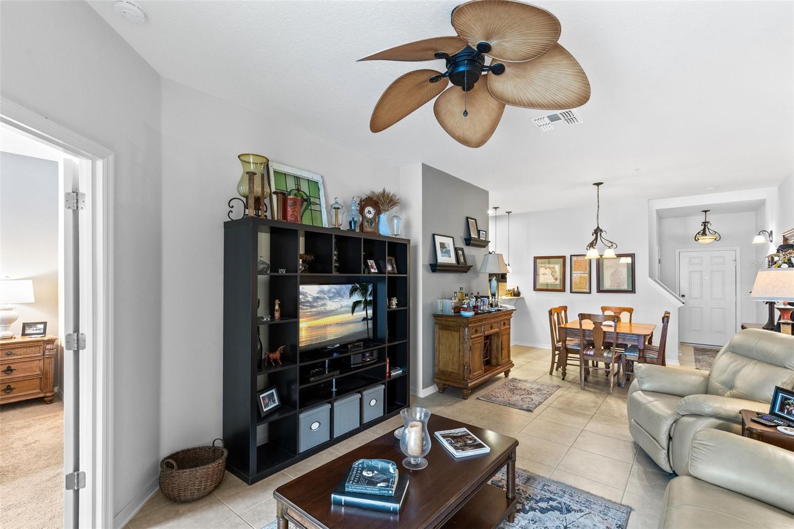 OASIS COVE 2 AT LAKESIDE VILLAGE CONDO PH 1 - Residential