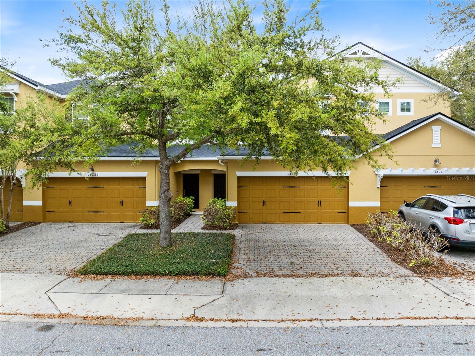 OASIS COVE 2 AT LAKESIDE VILLAGE CONDO PH 1 - Residential