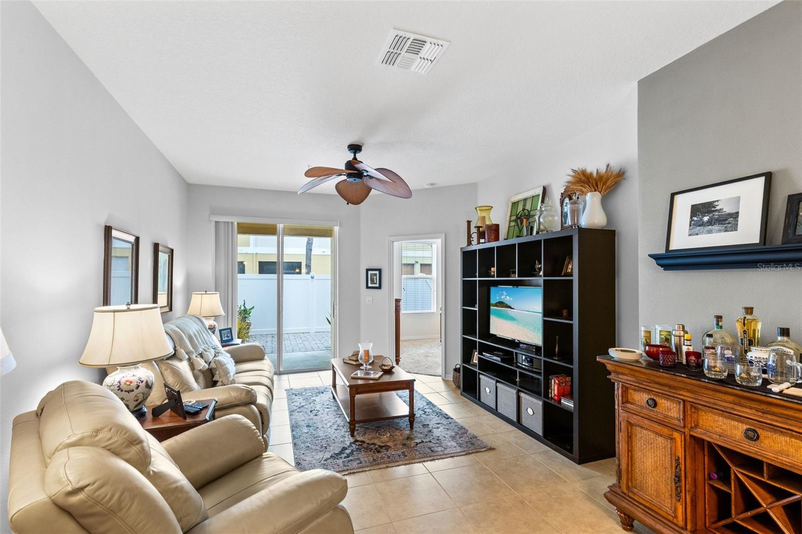 OASIS COVE 2 AT LAKESIDE VILLAGE CONDO PH 1 - Residential