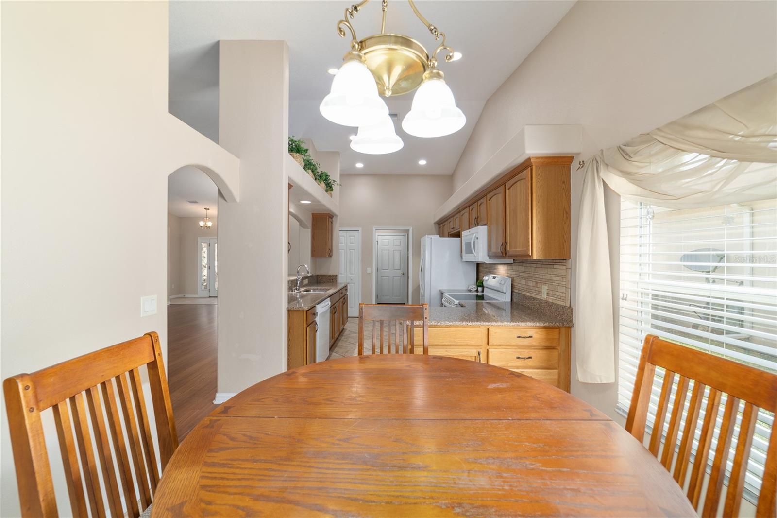SUMMERGLEN PH 05 - Residential