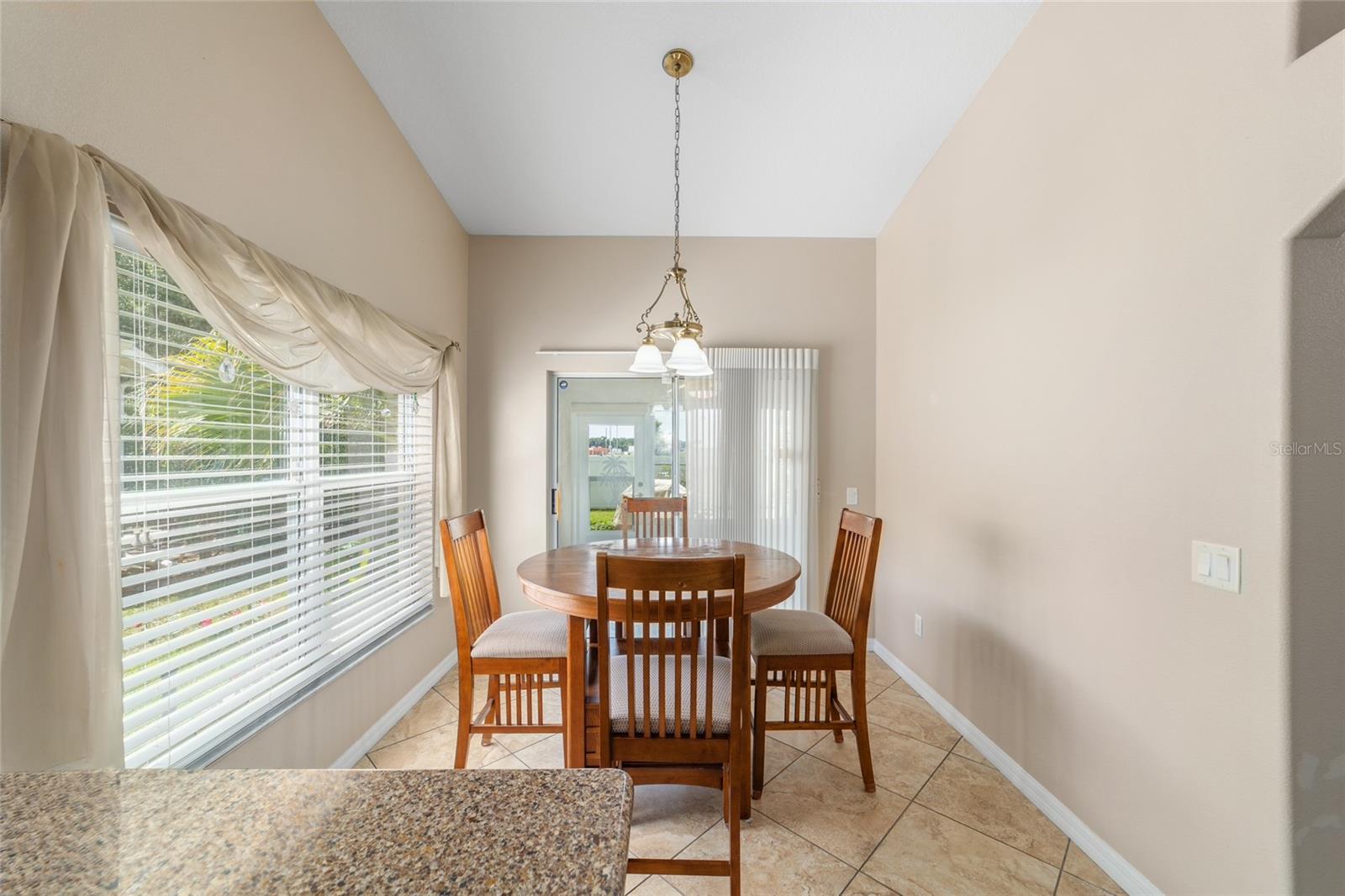 SUMMERGLEN PH 05 - Residential