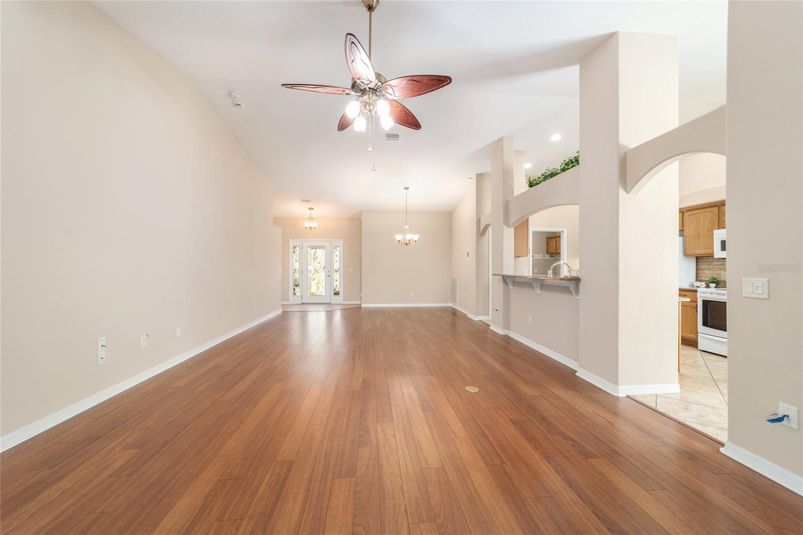 SUMMERGLEN PH 05 - Residential