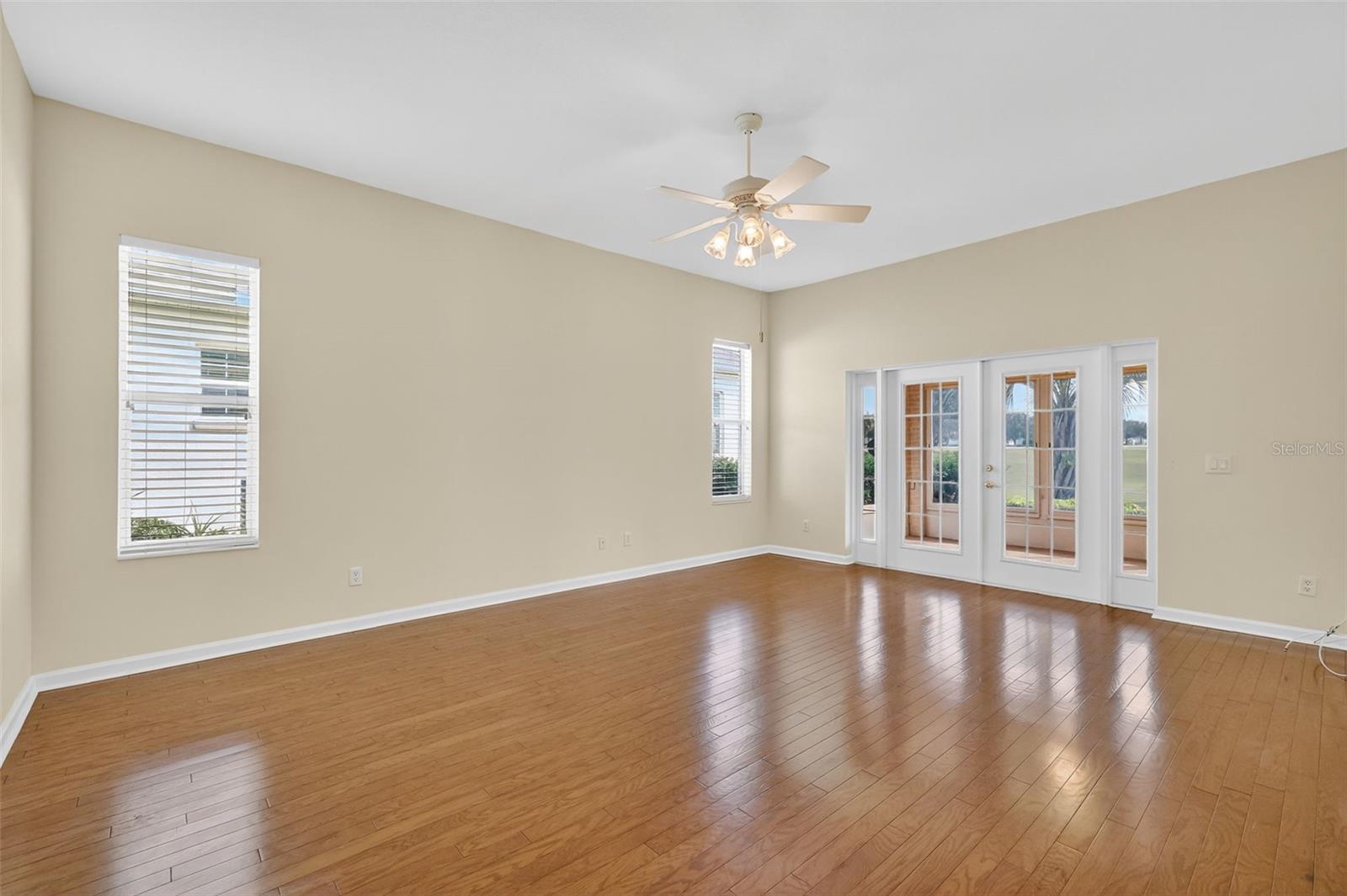 OCALA PALMS UN X - Residential