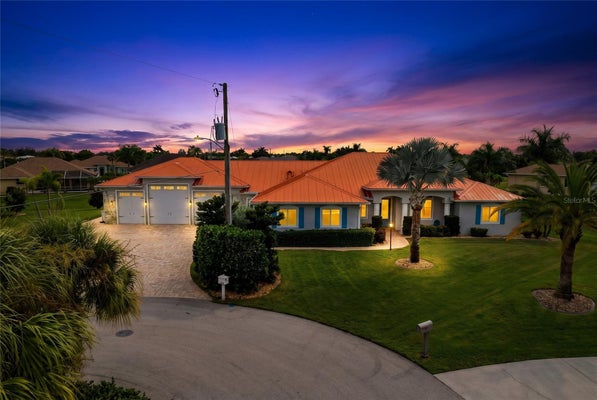 434 E CASHEW, PUNTA GORDA, FL 33955 - Image a2177a697aeffd2fc4dfd976b621a271/1319525365